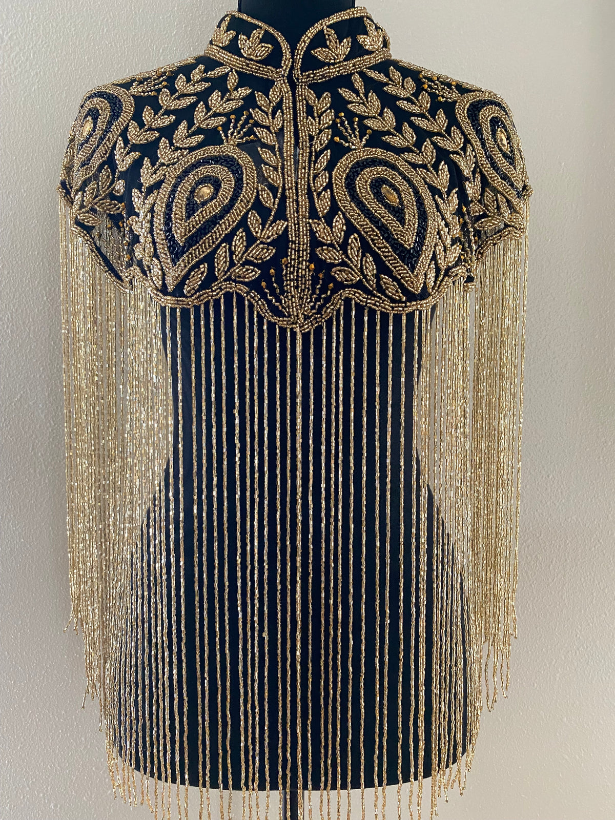 The Iris Capelet - Golden