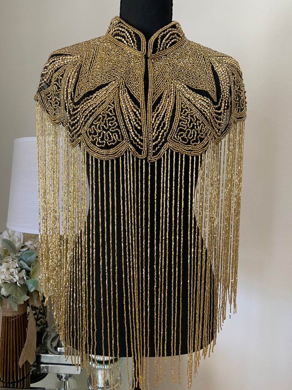 The Ainara Capelet —