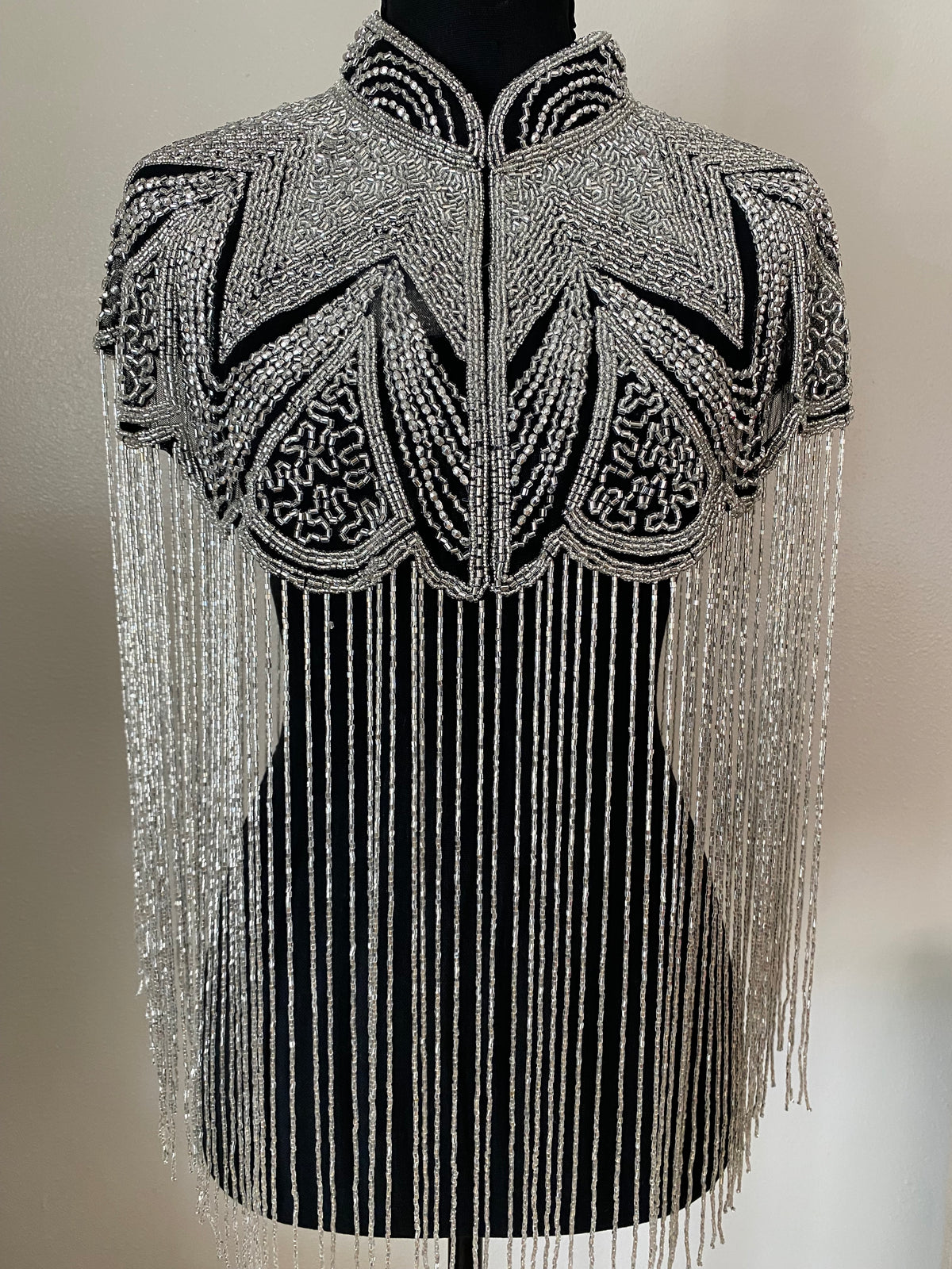 The Ainara Capelet —