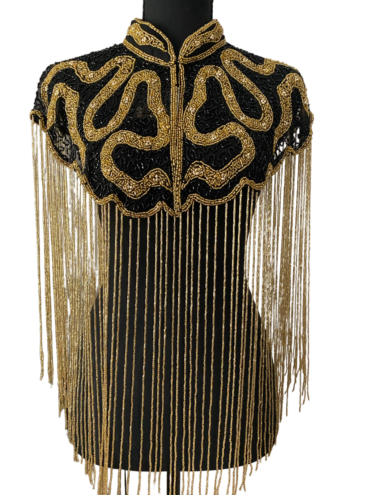 The Medusa Capelet
